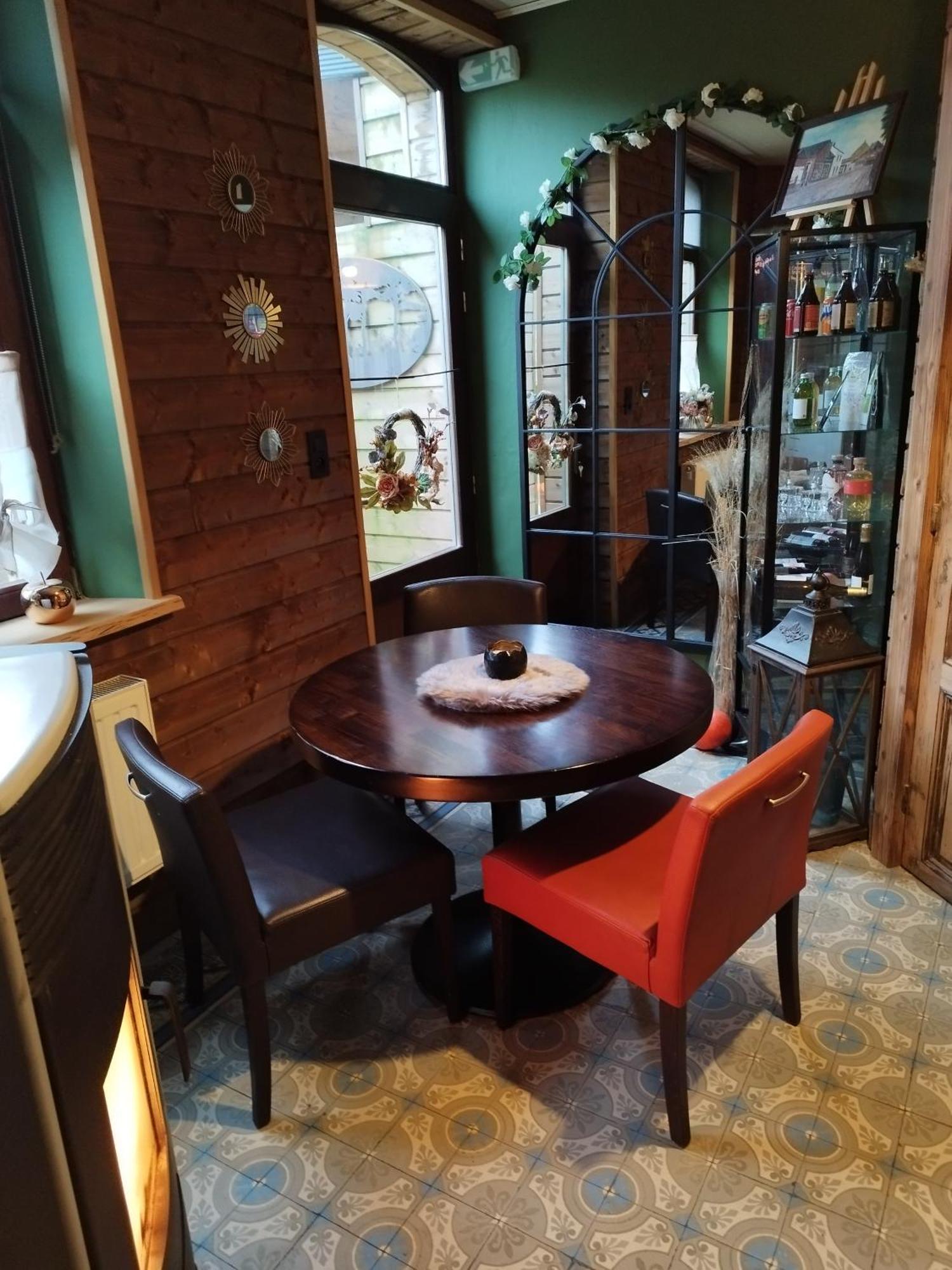 Maison D'Hote Les Notes Endormie Chambre Secrete Berzee Exterior foto
